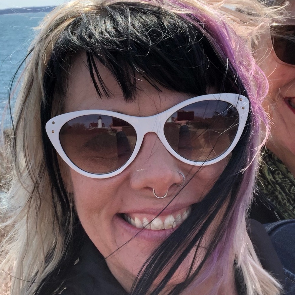 Meet your Posher, Karin